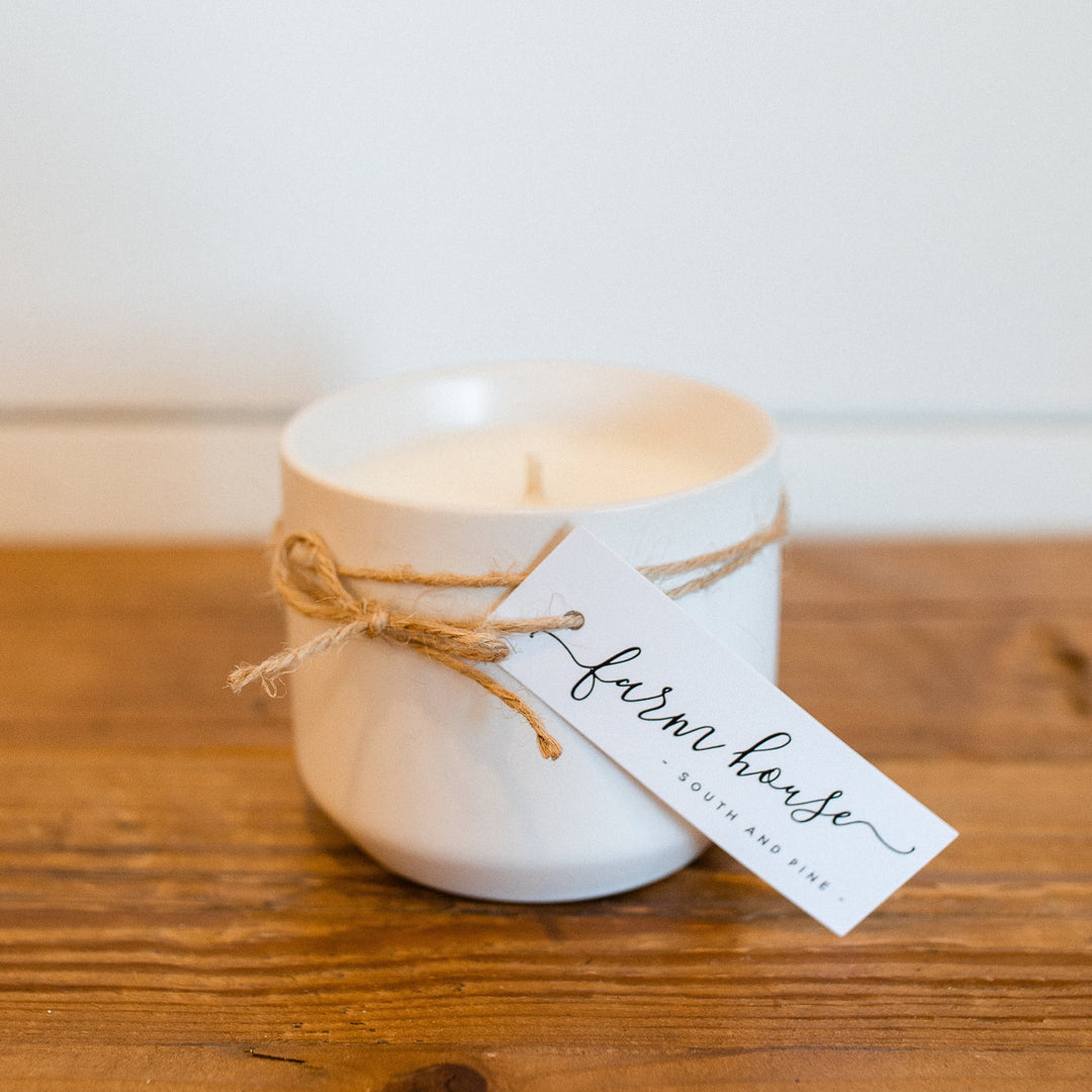 Farm House - Ceramic Candle