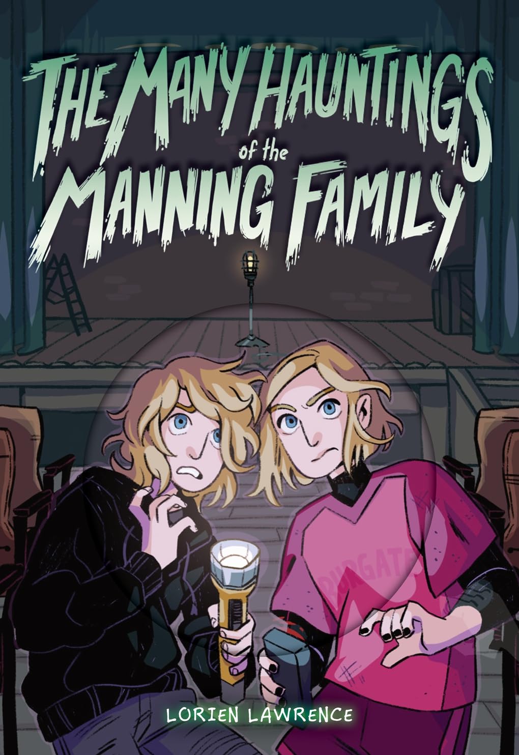 The Many Hauntings of the Manning Family by Lorien Lawrence (Hardback)