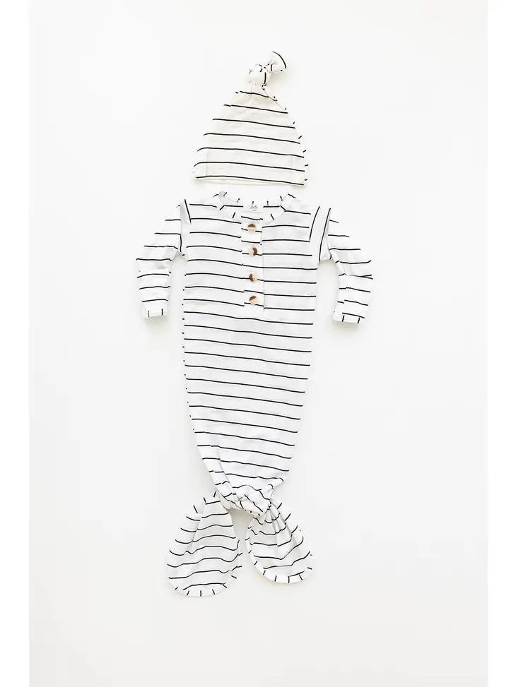 Knotted Baby Gown and Hat Set - Black Striped