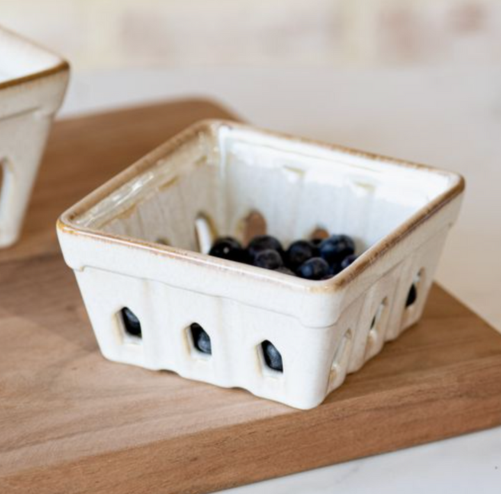 Berry Basket, Latte Splatter 4.7"