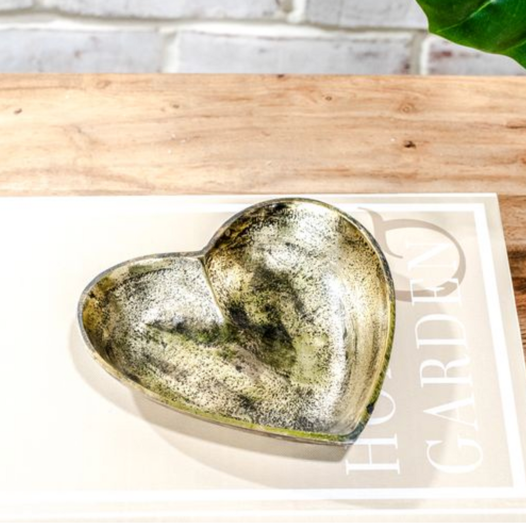 6" Gold Heart Tray