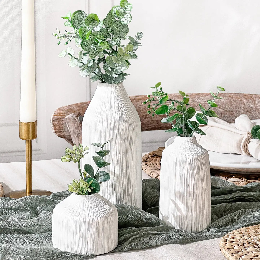 White Boho Ceramic Bud Vase (3 sizes)