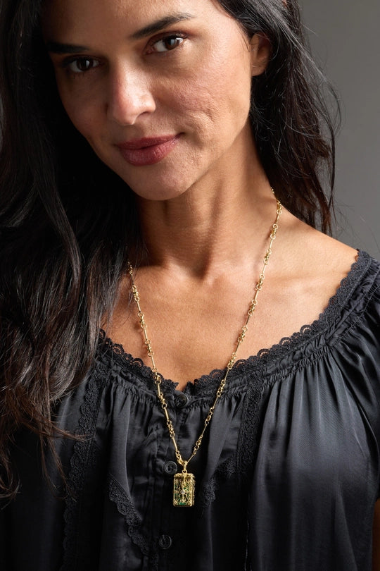 Book Box Necklace - Gold (ACOTAR)