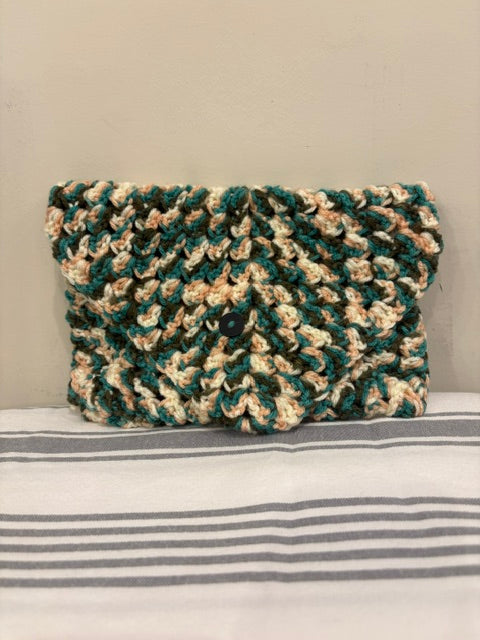 Crochet Book/Kindle Sleeve