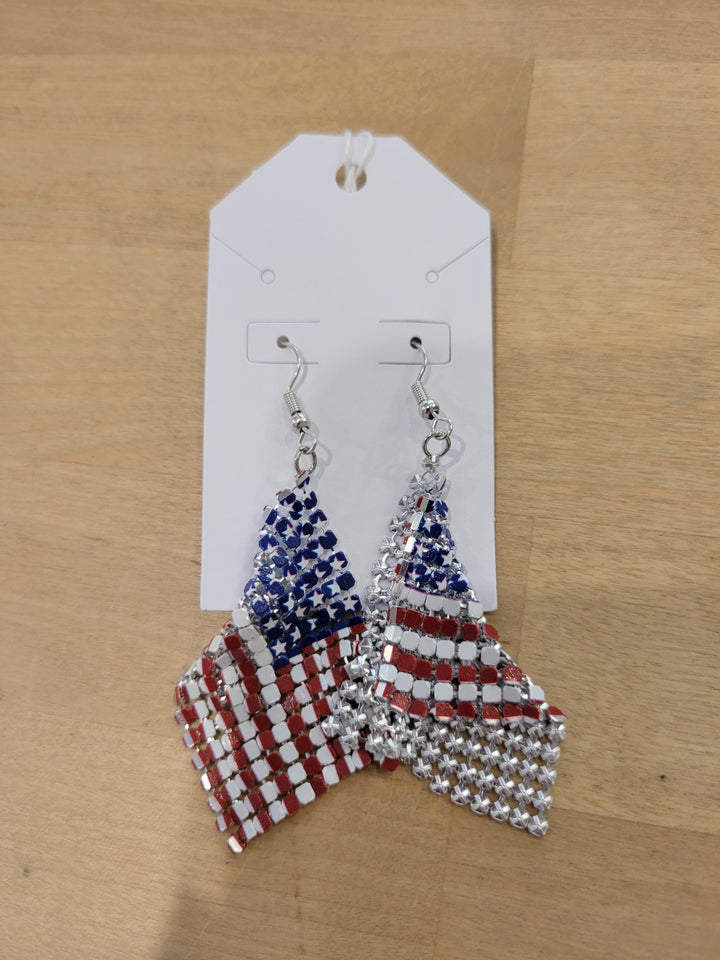 Chic N Savvy Jewelry $10